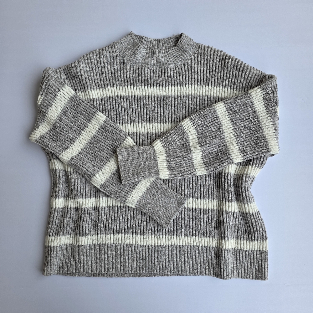 Abercrombie And Fitch Stripped Sweater